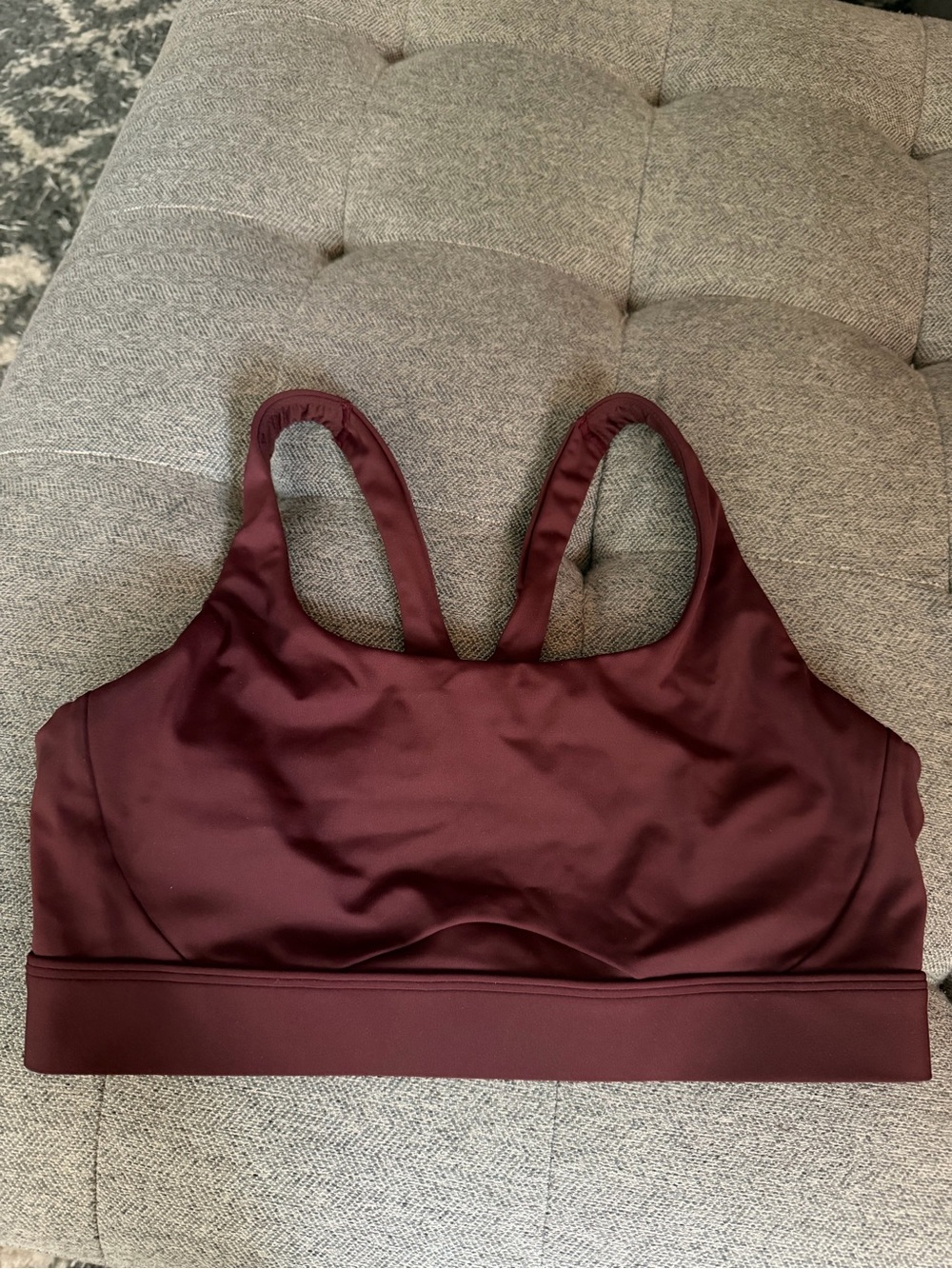 NWOT Women's Burgundy Athleta support sports bra - Size L